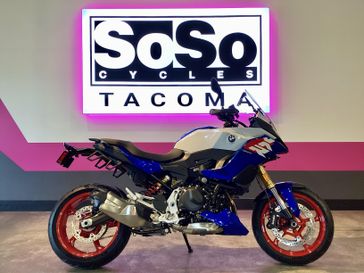 2026 BMW F 900 XR