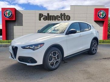 2025 Alfa Romeo Stelvio Sprint AWD