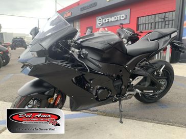 New 2025 Kawasaki NINJA ZX-10R 