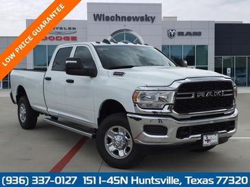 2024 RAM 2500 Tradesman Crew Cab 4x4 8' Box