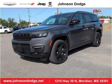 New 2025 Jeep Grand Cherokee L Limited 4x4 Baltic Gray Metallic Clear Coat