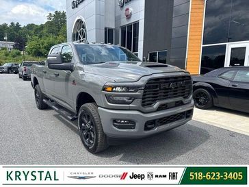 New 2026 RAM 2500 Black Express Crew Cab 4x4 6'4' Box