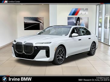 Mineral White Metallic