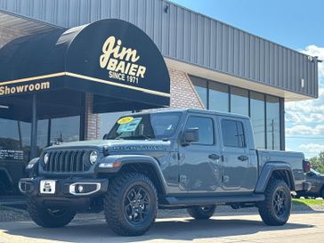 New 2025 Jeep Gladiator High Tide 4x4