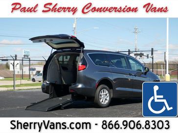 Used 2022 Chrysler Voyager LX