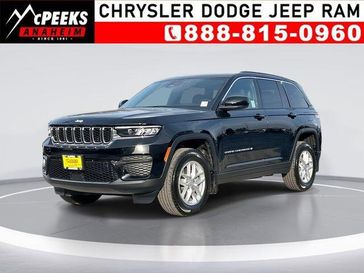 New 2025 Jeep Grand Cherokee Laredo X 4x2