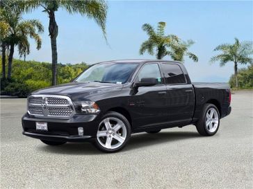 2018 RAM 1500 Express 4x2 Crew Cab 5'7 Box