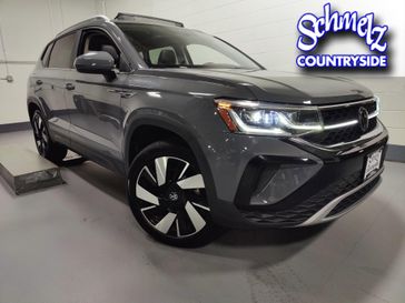 Used 2024 Volkswagen Taos SEL AWD w/Sunroof/Nav