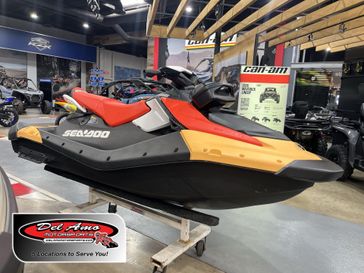 New 2025 Sea-Doo SPARK FOR 3 90 CONVENIENCE PACKAGE (SOUND SYSTEM) 