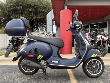 2024 Vespa GTS 300 SuperTech