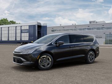 New 2027 Chrysler Pacifica Limited