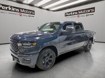New 2027 RAM 1500 Big Horn Crew Cab 4x4 5'7' Box