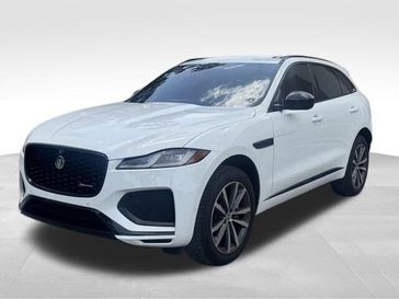 2025 Jaguar F-PACE R-Dynamic S