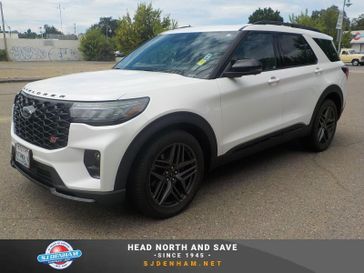 Used 2025 Ford Explorer 
