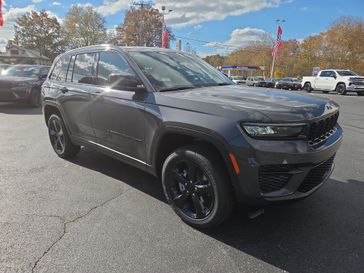 New 2025 Jeep Grand Cherokee Altitude X 4x4