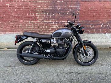 2025 Triumph BONNEVILLE T120 BLACK 
