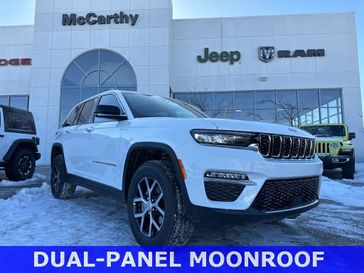 2024 Jeep Grand Cherokee Limited 4x4 in a Bright White Clear Coat exterior color and Global Blackinterior. McCarthy Jeep Ram 816-434-0674 mccarthyjeepram.com 