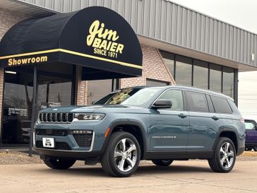New 2026 Jeep Grand Cherokee L Limited 4x4