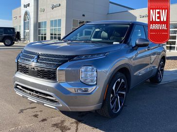 Used 2024 Mitsubishi Outlander SE