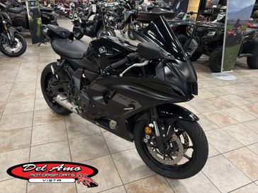 Used 2025 Yamaha YZF-R7 CA 