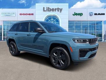 New 2027 Jeep Grand Cherokee Limited Reserve 4x4