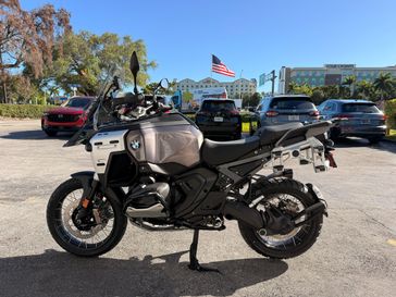 BLACK STORM METALLIC