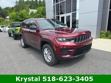 New 2025 Jeep Grand Cherokee Laredo X 4x4