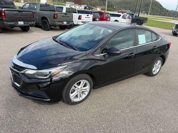 Used 2017 Chevrolet Cruze LT