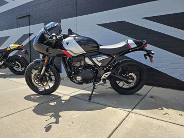 2026 Triumph Thruxton 400