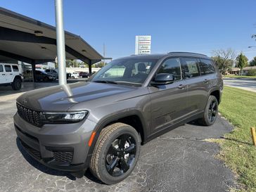 New 2025 Jeep Grand Cherokee L Altitude 4x4
