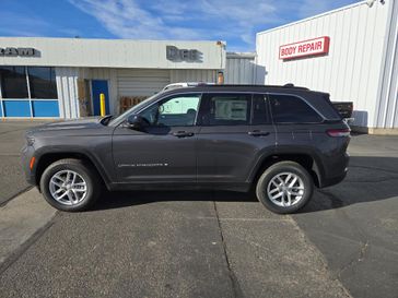 New 2025 Jeep Grand Cherokee Laredo X