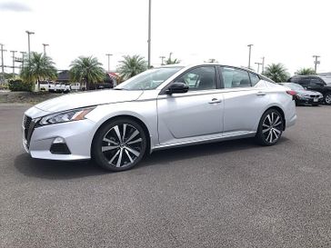 2022 Nissan Altima 2.0 SR Sedan
