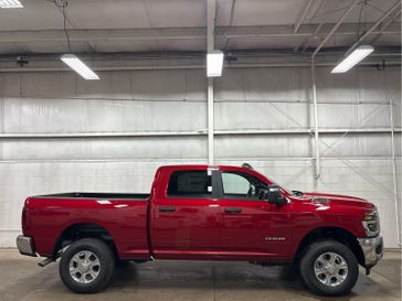 2025 RAM 2500 Big Horn Crew Cab 4x4 6'4' Box