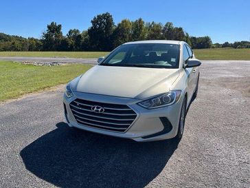 Used 2017 Hyundai Elantra SE