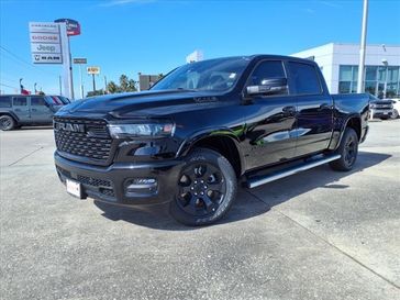 2025 RAM 1500 Lone Star Crew Cab 4x2 5'7' Box