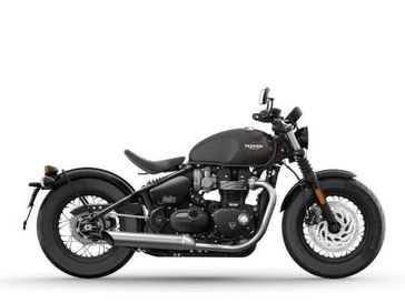 2023 Triumph Bonneville Bobber in a Matte Gray Storm exterior color. New England Powersports 978 338-8990 pixelmotiondemo.com 