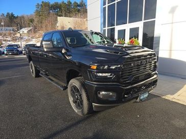 New 2026 RAM 2500 Black Express Crew Cab 4x4 8' Box