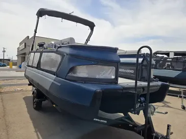 NEW 2026 SEADOO SWITCH CRUISE LIMITED 21 300HP DOUBLE BIMINI WITH GALVANIZED TRAILER 
