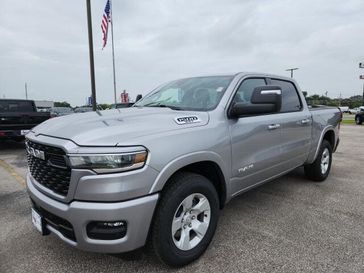 2025 RAM 1500 Lone Star Crew Cab 4x4 5'7' Box