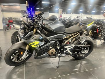 2024 BMW S 1000 R