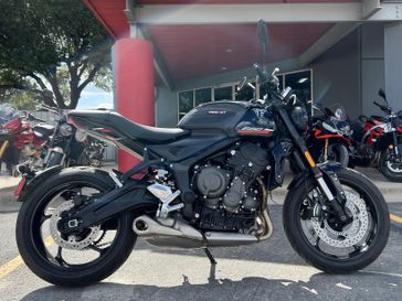 2025 Triumph Trident 660