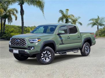 Used 2022 Toyota Tacoma 2WD TRD Off Road Double Cab 5' Bed V6 AT (Natl)