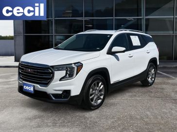 Used 2024 GMC Terrain SLT