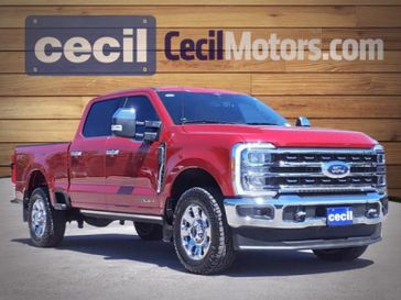 2023 Ford F-350 LARIAT 4WD