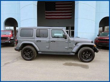 Used 2023 Jeep Wrangler Altitude