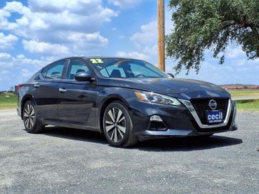 Used 2022 Nissan Altima 2.5 SV
