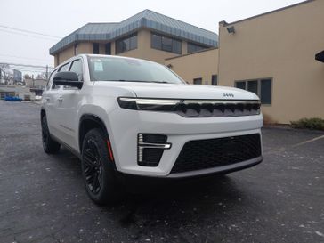 2026 Jeep Grand Wagoneer Limited Reserve 4x4