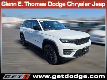 New 2025 Jeep Grand Cherokee Altitude X 4x2