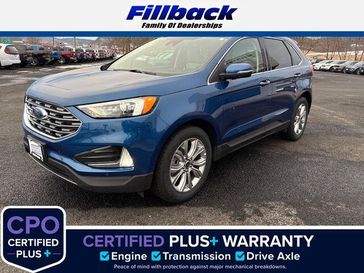 2024 Ford Edge Titanium's photo