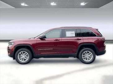 New 2025 Jeep Grand Cherokee Laredo X 4x2